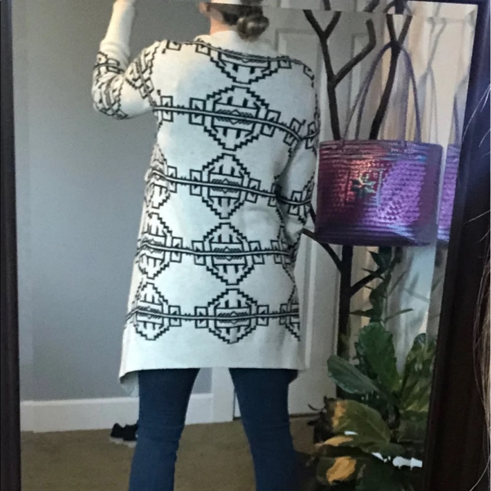 UO sweater